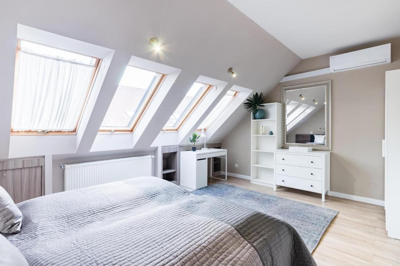 Sunny And Central Penthouse With Private Garage Budapeszt Zewnętrze zdjęcie