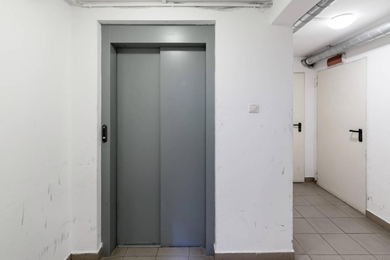 Sunny And Central Penthouse With Private Garage Budapeszt Zewnętrze zdjęcie